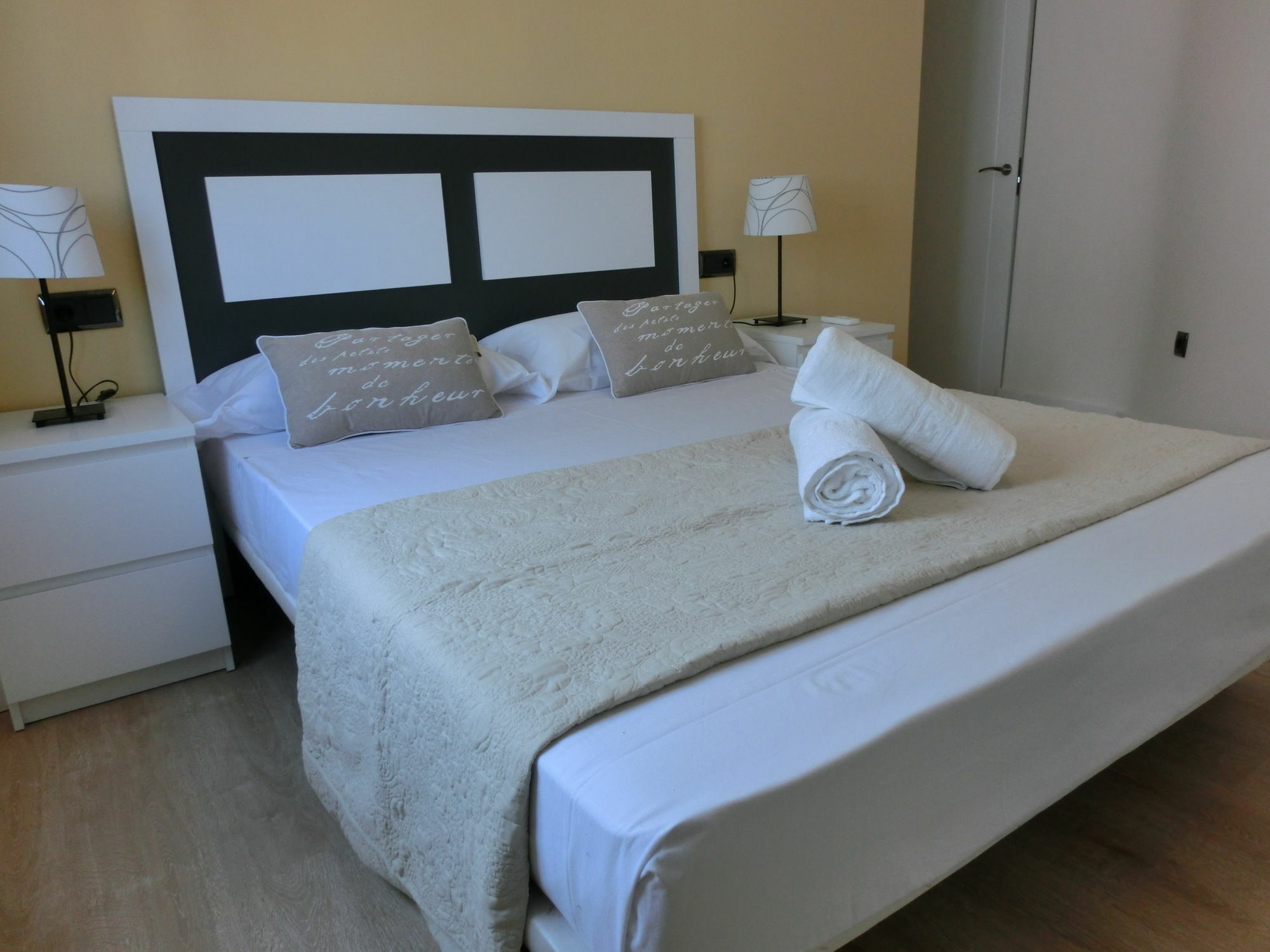 Total Valencia Joaquin Sorolla Appartement Buitenkant foto